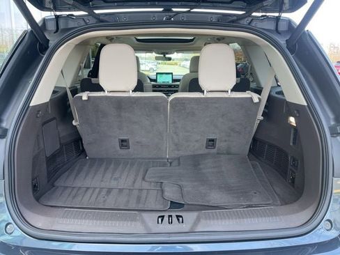 Certified 2023 Lincoln Aviator Reserve w/ Elements Package Plus AWD/4WD image 12