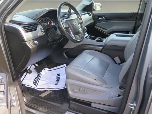 Used 2018 Chevrolet Tahoe LT RWD image 9