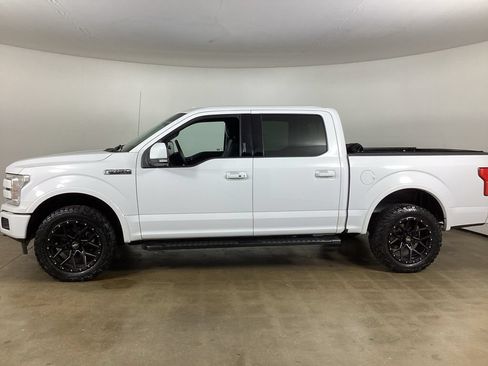 Used 2018 Ford F150 Lariat w/ Equipment Group 502A Luxury AWD/4WD image 9