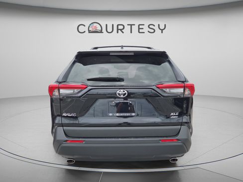 Certified 2025 Toyota RAV4 XLE Premium AWD/4WD image 2