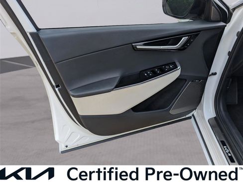 Used 2022 Kia EV6 GT-Line RWD image 10