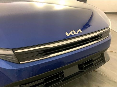 Used 2025 Kia K4 FWD image 29