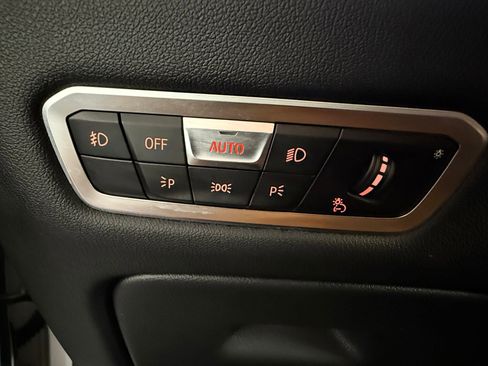 Used 2021 BMW X5 xDrive40i w/ Premium Package image 20