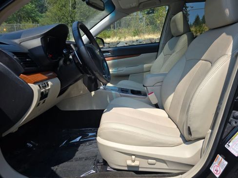 Used 2013 Subaru Outback 3.6R Limited AWD/4WD image 20