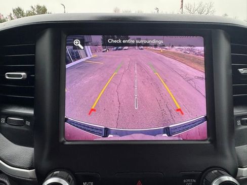 Used 2021 RAM 1500 Big Horn image 28