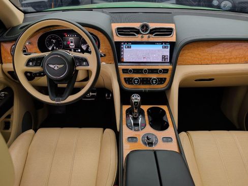 Used 2021 Bentley Bentayga Speed AWD/4WD image 4