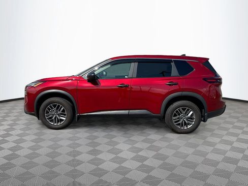Used 2025 Nissan Rogue S image 7