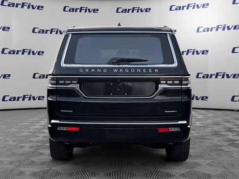 Used 2022 Jeep Grand Wagoneer Series III AWD/4WD image 4