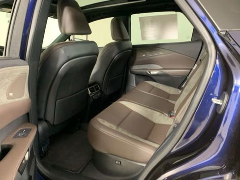 Used 2025 Lexus RX 350 AWD w/ Convenience Package image 32