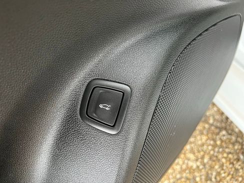 Used 2023 Cadillac CT5 Premium Luxury image 25