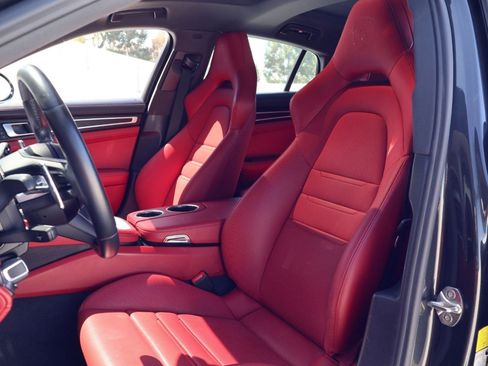 Certified 2023 Porsche Panamera Platinum Edition RWD image 5