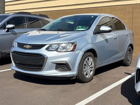 Used 2017 Chevrolet Sonic LS image 5