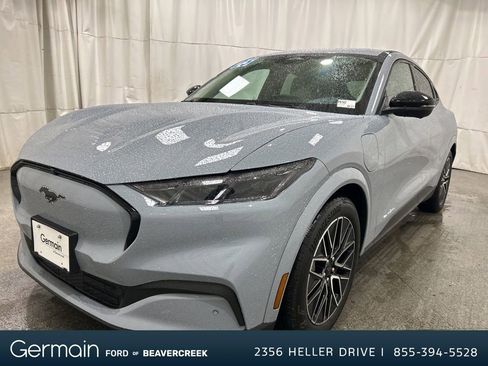 Used 2025 Ford Mustang Mach-E Premium image 7