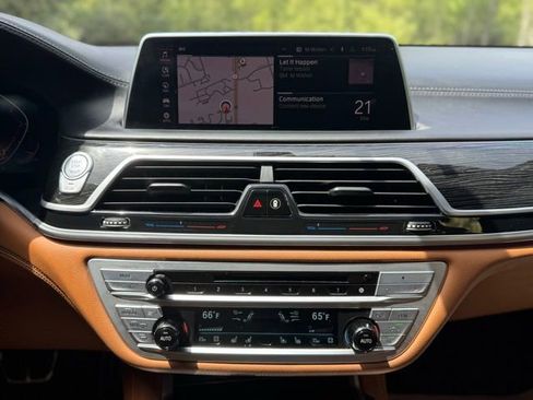 Used 2020 BMW 740i xDrive w/ M Sport Package AWD/4WD image 26