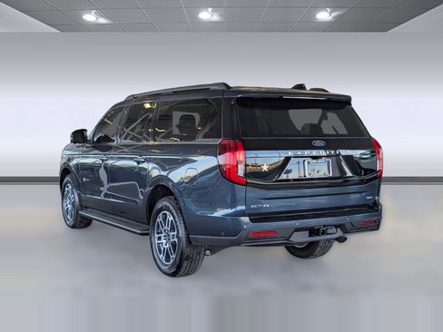 New 2025 Ford Expedition Max Active image 3