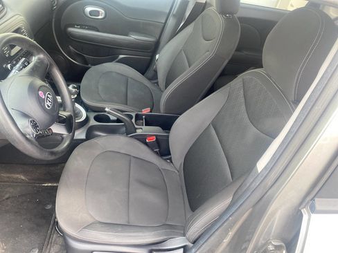 Used 2014 Kia Soul image 12