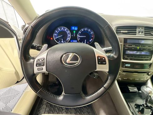 Used 2012 Lexus IS 250 image 17