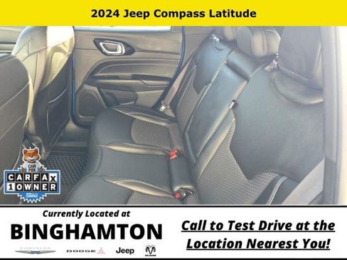 Used 2024 Jeep Compass Latitude w/ Convenience Group AWD/4WD image 8