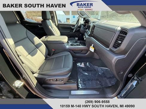 New 2026 GMC Sierra 1500 SLT w/ SLT Premium Package AWD/4WD image 11
