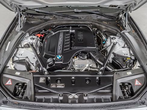 Used 2015 BMW 535i 535i - SILVER ON BLACK - NAV - image 17