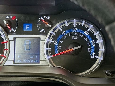 Used 2016 Toyota 4Runner Limited image 15