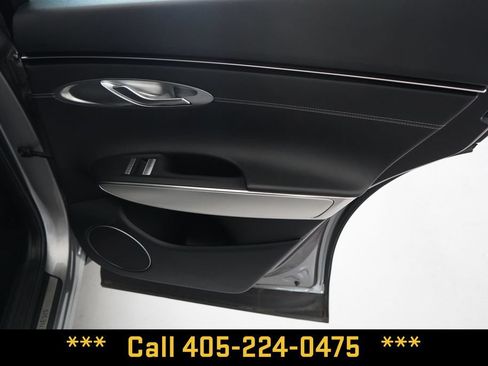 Used 2023 Genesis GV70 2.5T w/ Select Package AWD/4WD image 22