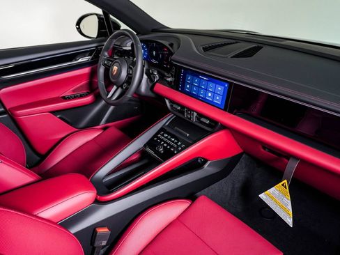 New 2026 Porsche Macan 4 Electric AWD/4WD image 14