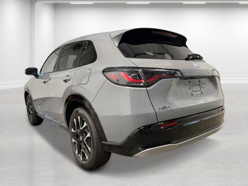 New 2026 Honda HR-V EX-L image 3