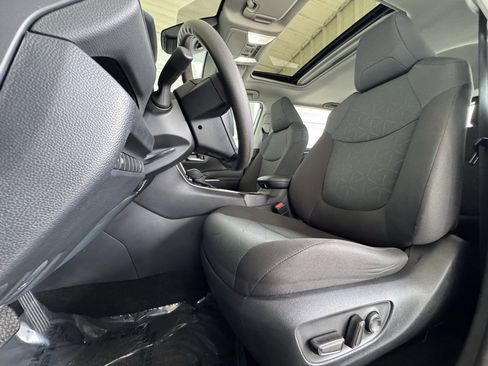 Used 2024 Toyota RAV4 XLE image 11