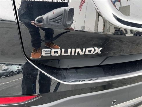 Used 2024 Chevrolet Equinox LT AWD/4WD image 30