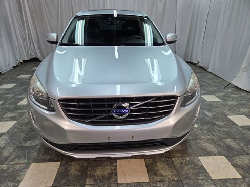 Used 2015 Volvo XC60 T6 image 3