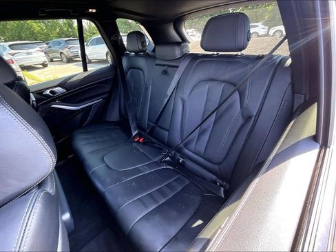 Used 2022 BMW X5 sDrive40i RWD image 34
