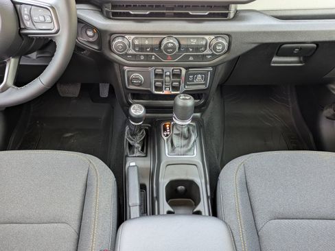 New 2026 Jeep Wrangler Unlimited Sport AWD/4WD image 20
