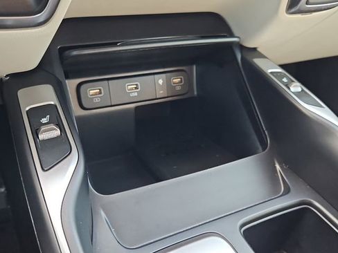 Used 2023 Kia Sorento EX image 23