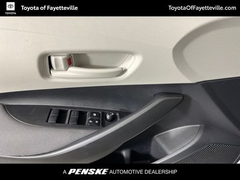Used 2026 Toyota Corolla LE FWD image 24