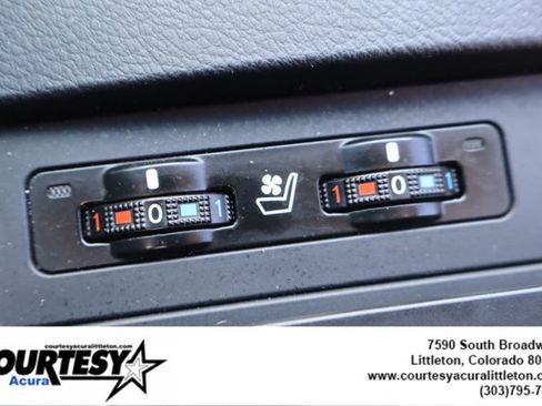 Used 2013 Lexus RX 450h AWD w/ Navigation Pkg image 20