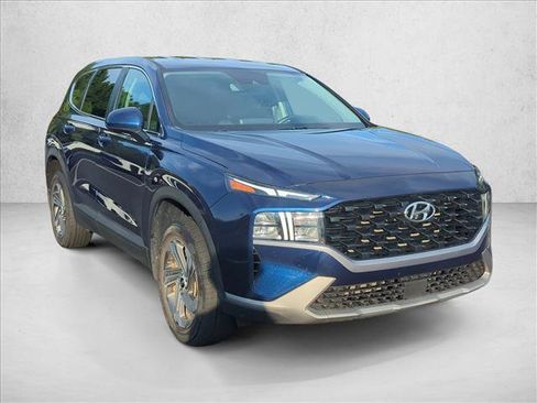 Used 2023 Hyundai Santa Fe SE AWD/4WD image 3