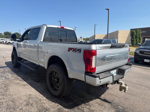 Used 2018 Ford F250 Platinum w/ Platinum Ultimate Package AWD/4WD image 1