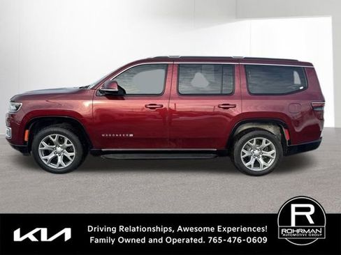 Used 2022 Jeep Wagoneer Series II image 6