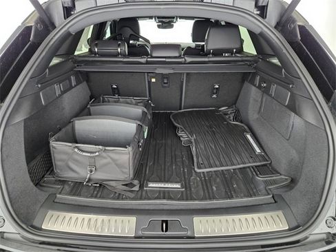 New 2026 Land Rover Range Rover Velar Dynamic SE image 14