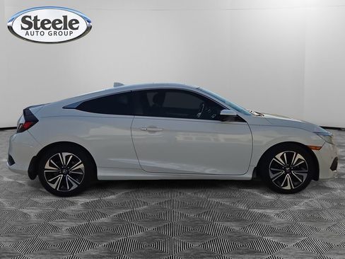 Used 2016 Honda Civic EX-T image 6