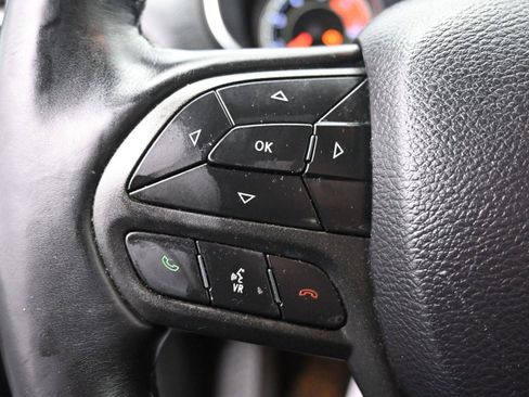 Used 2019 Jeep Cherokee Trailhawk w/ Cold Weather Group image 22