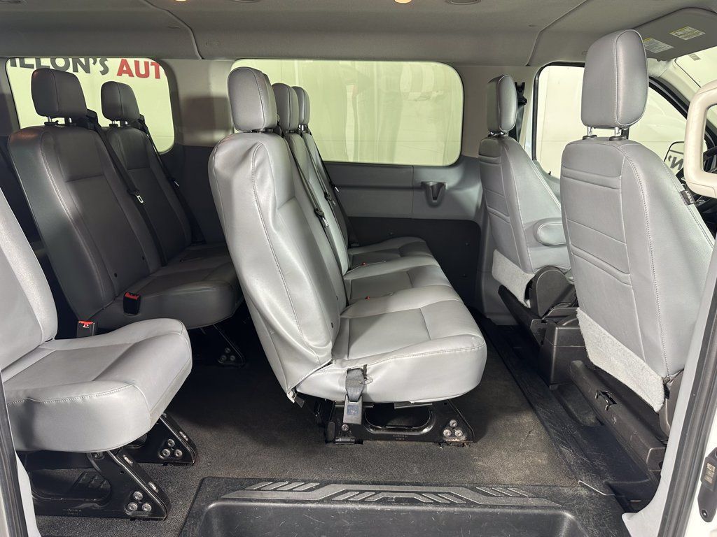 Used 2018 Ford Transit 350 XL RWD image 9