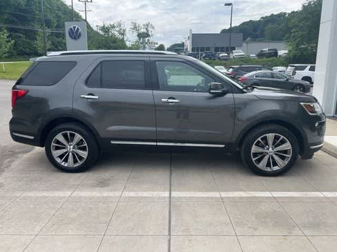 Used 2018 Ford Explorer Limited AWD/4WD image 6