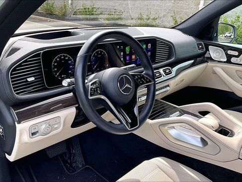 Certified 2024 Mercedes-Benz GLE 450 4MATIC image 13