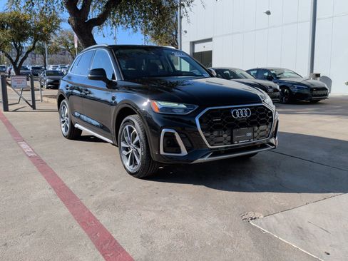 Certified 2023 Audi Q5 2.0T Premium Plus w/ Premium Plus Package image 2