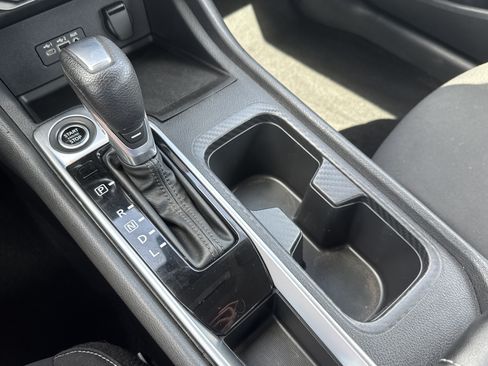 Used 2022 Nissan Sentra SV FWD image 23
