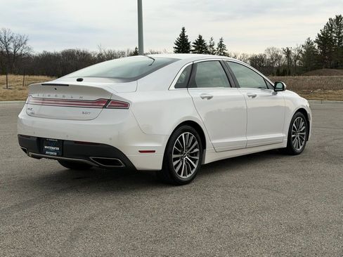 Used 2019 Lincoln MKZ Premiere image 22