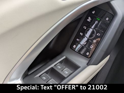 Certified 2025 Audi Q5 Premium Plus w/ Premium Plus image 27