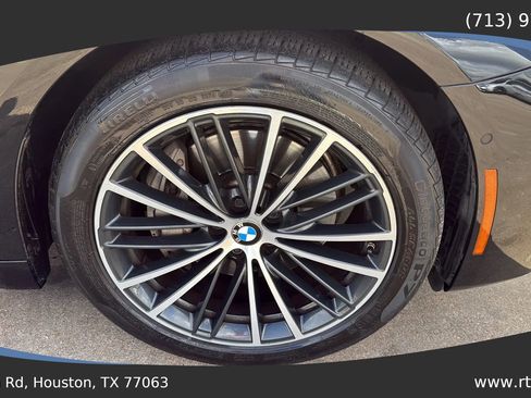 Used 2021 BMW 540i w/ Convenience Package image 13